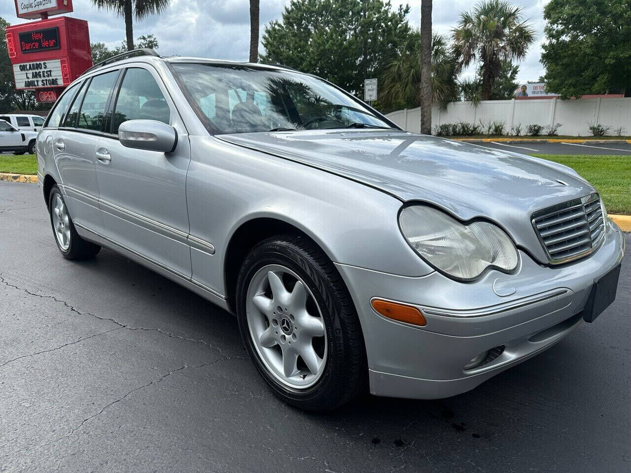 2003 MERCEDES-BENZ C-Class