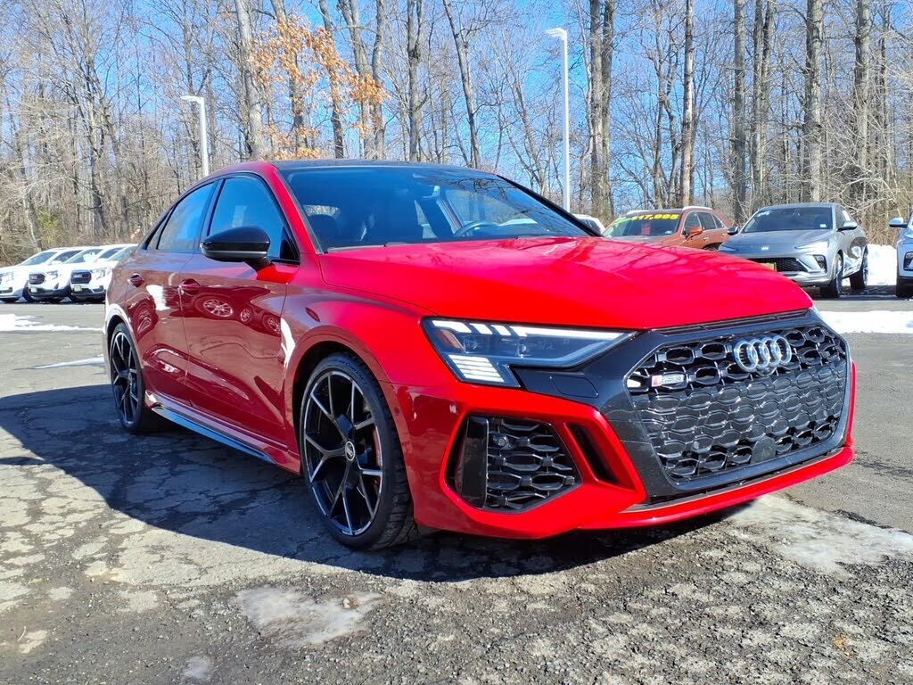 2022 AUDI RS3