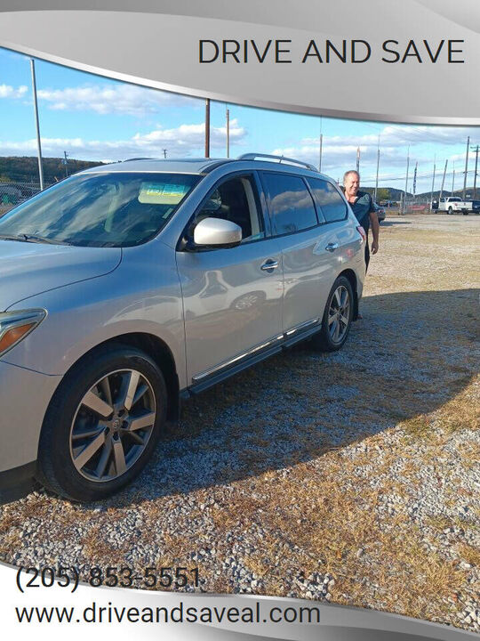 2015 NISSAN Pathfinder