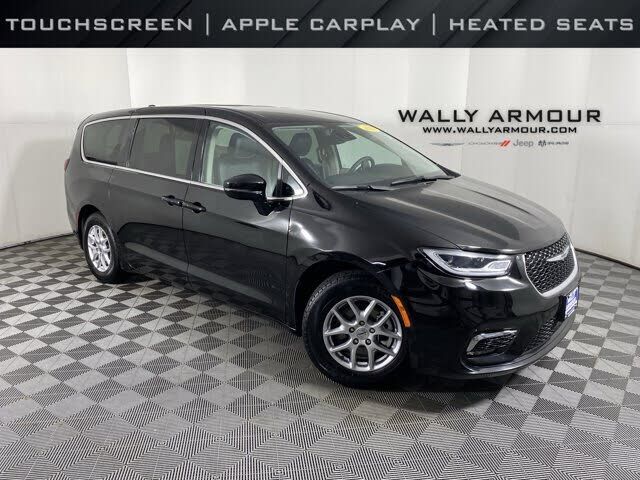 2024 CHRYSLER Pacifica