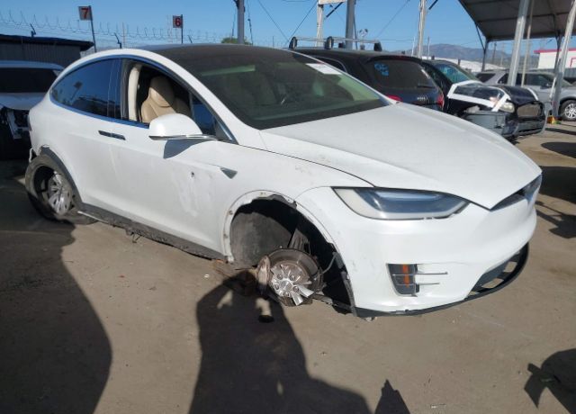2016 TESLA Model X