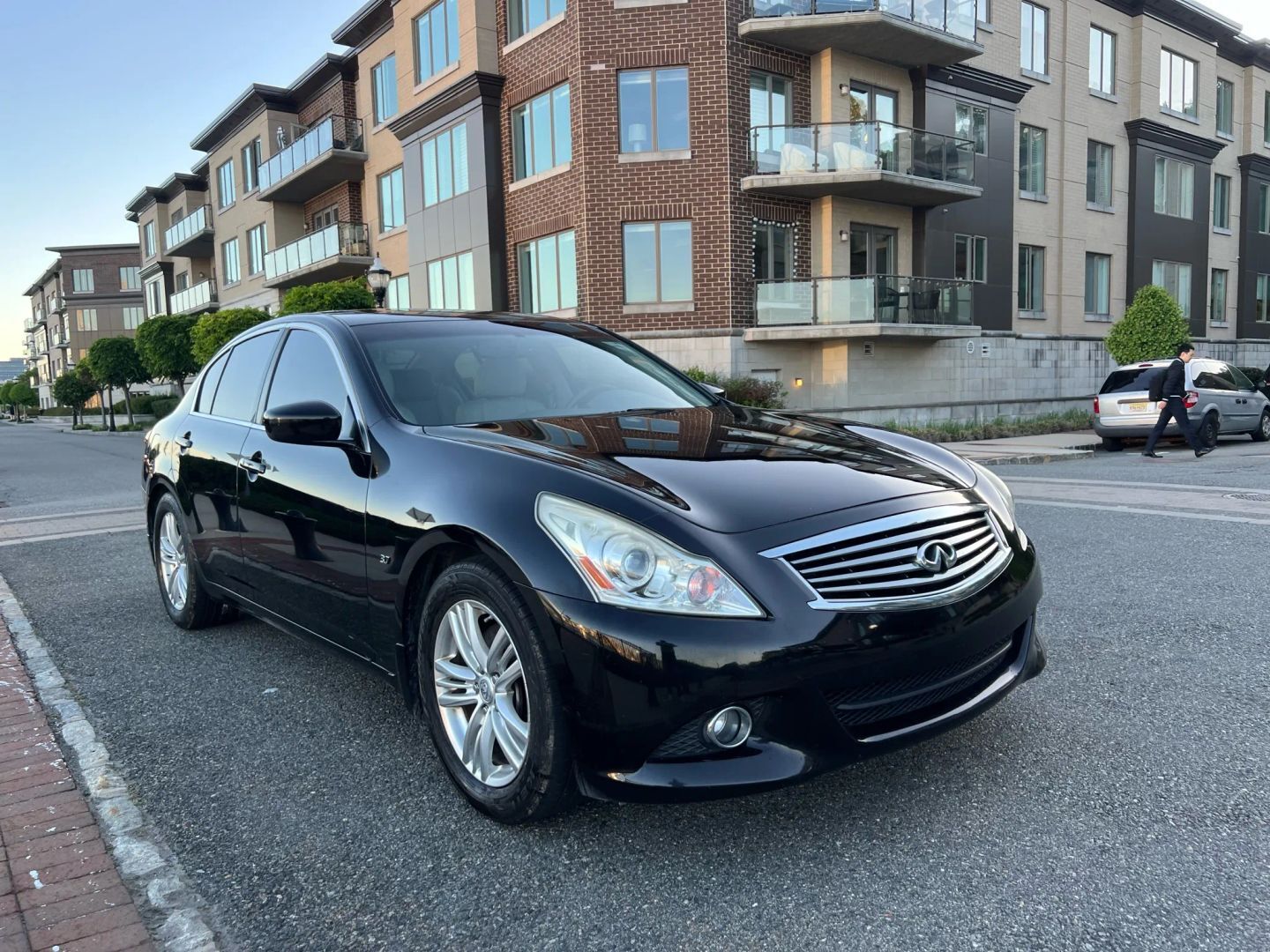 Infiniti Q40