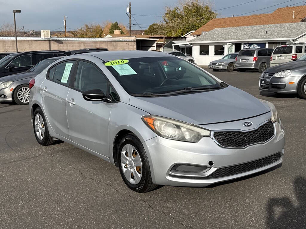 2016 KIA Forte