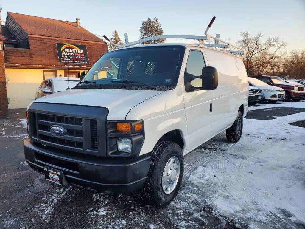 2013 FORD E-350