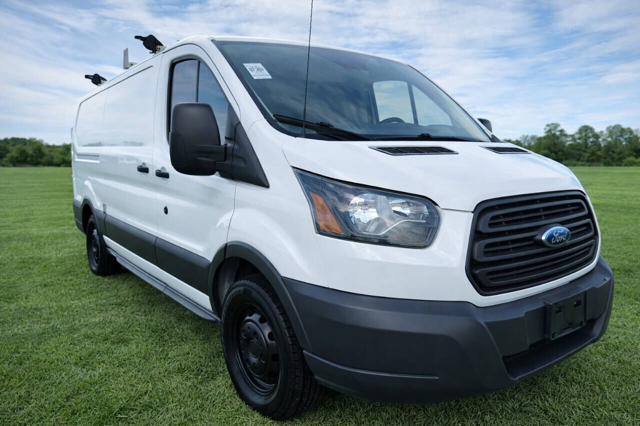 2018 FORD Transit