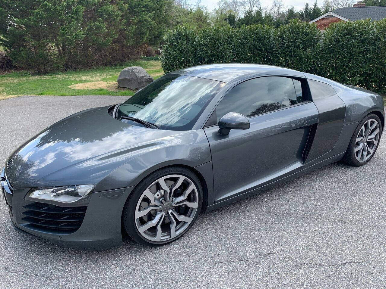 2009 AUDI R8