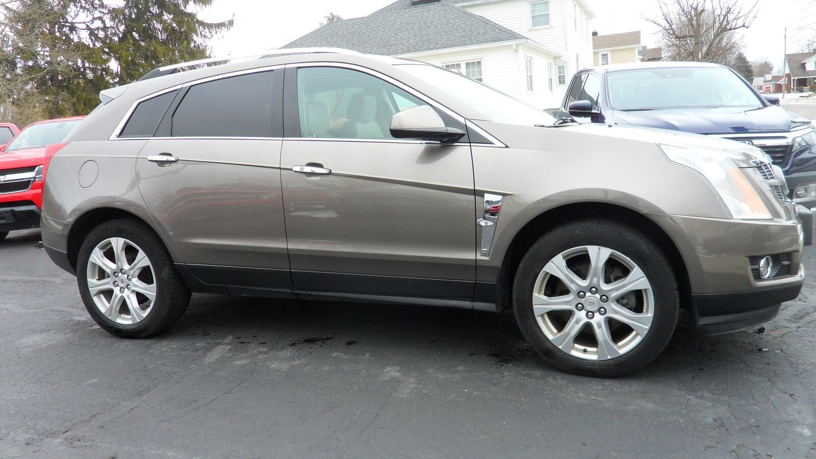 2011 CADILLAC SRX