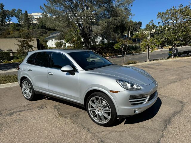 2013 PORSCHE Cayenne
