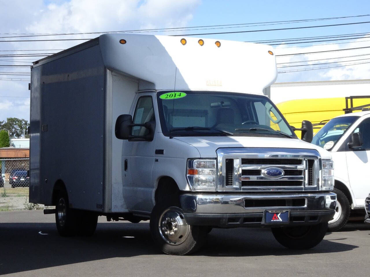 2014 FORD E-350