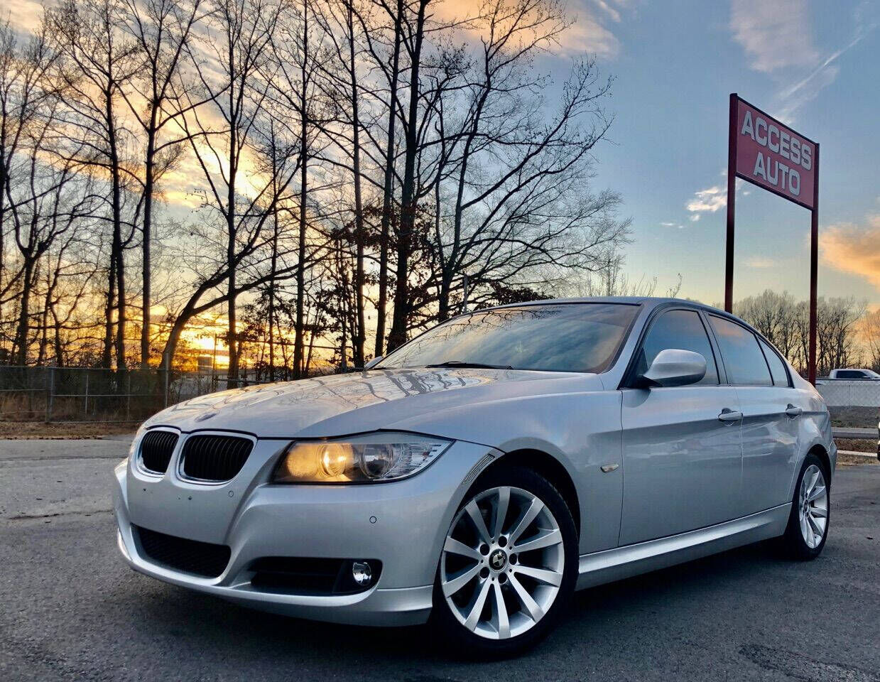 2011 BMW 3 Series
