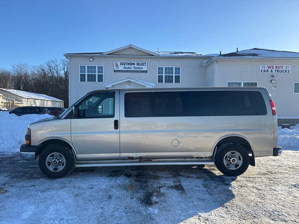 2008 GMC Savana