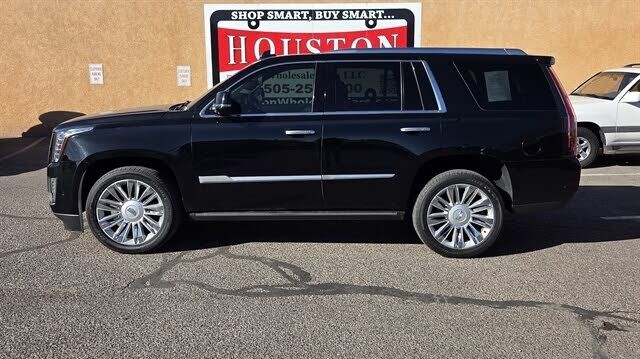 2020 CADILLAC Escalade