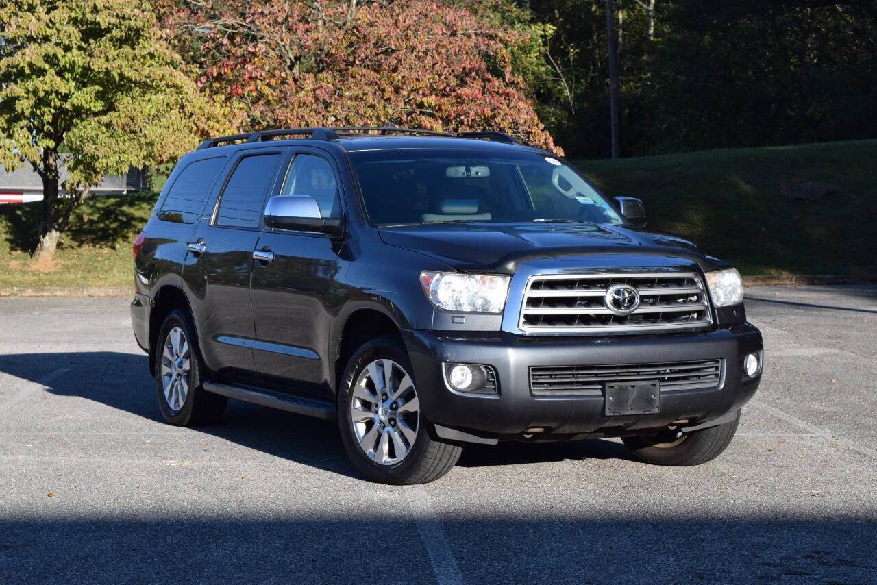 Toyota Sequoia