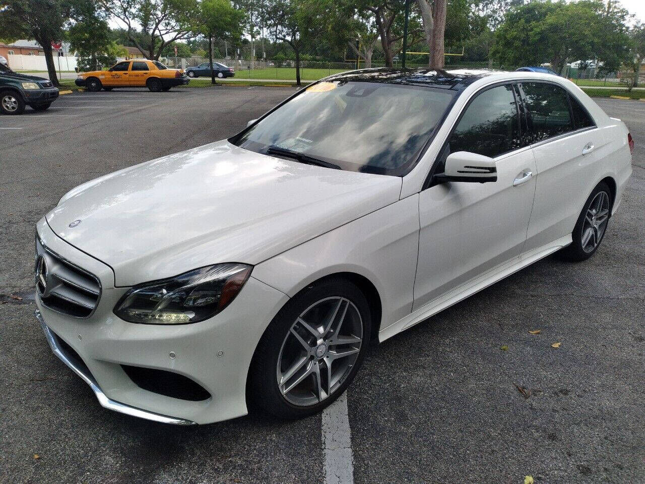 2016 MERCEDES-BENZ E-Class