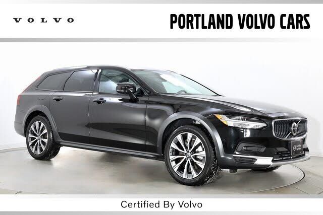 2024 VOLVO V90CC