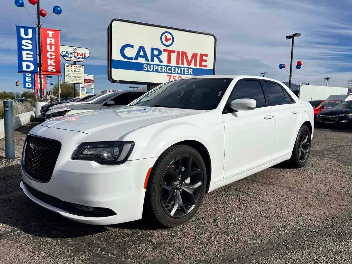 2023 CHRYSLER 300