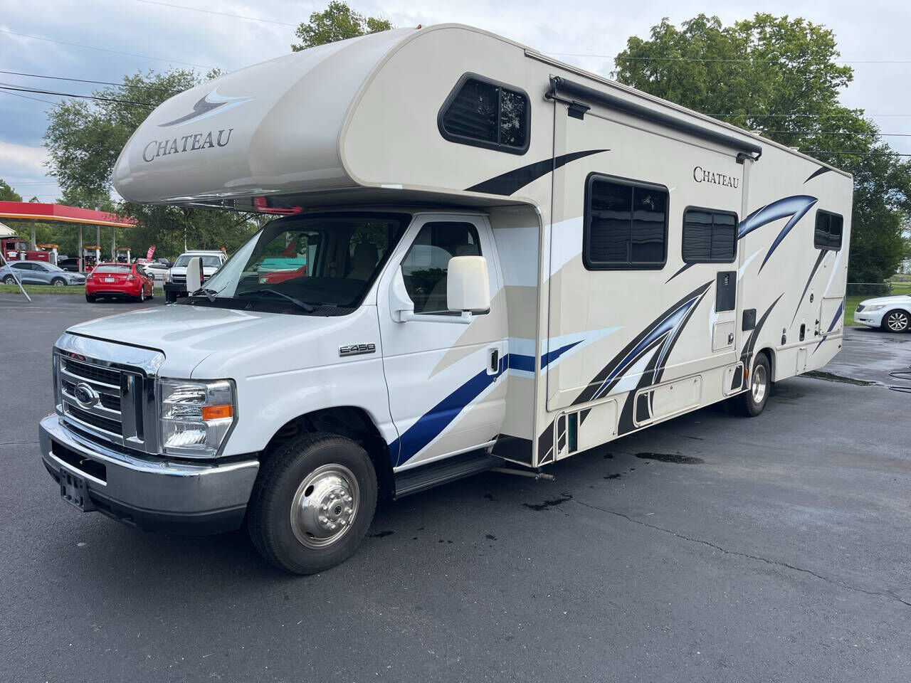 2018 FORD E-450