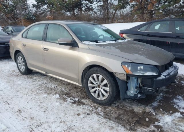 2015 VOLKSWAGEN Passat
