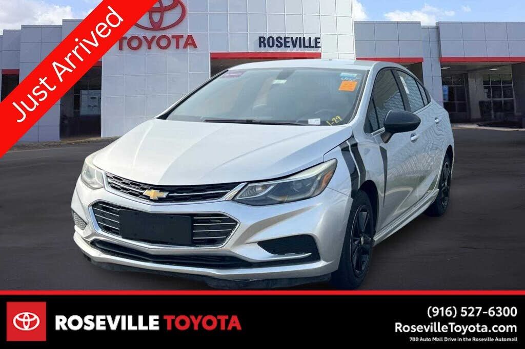 2018 CHEVROLET Cruze