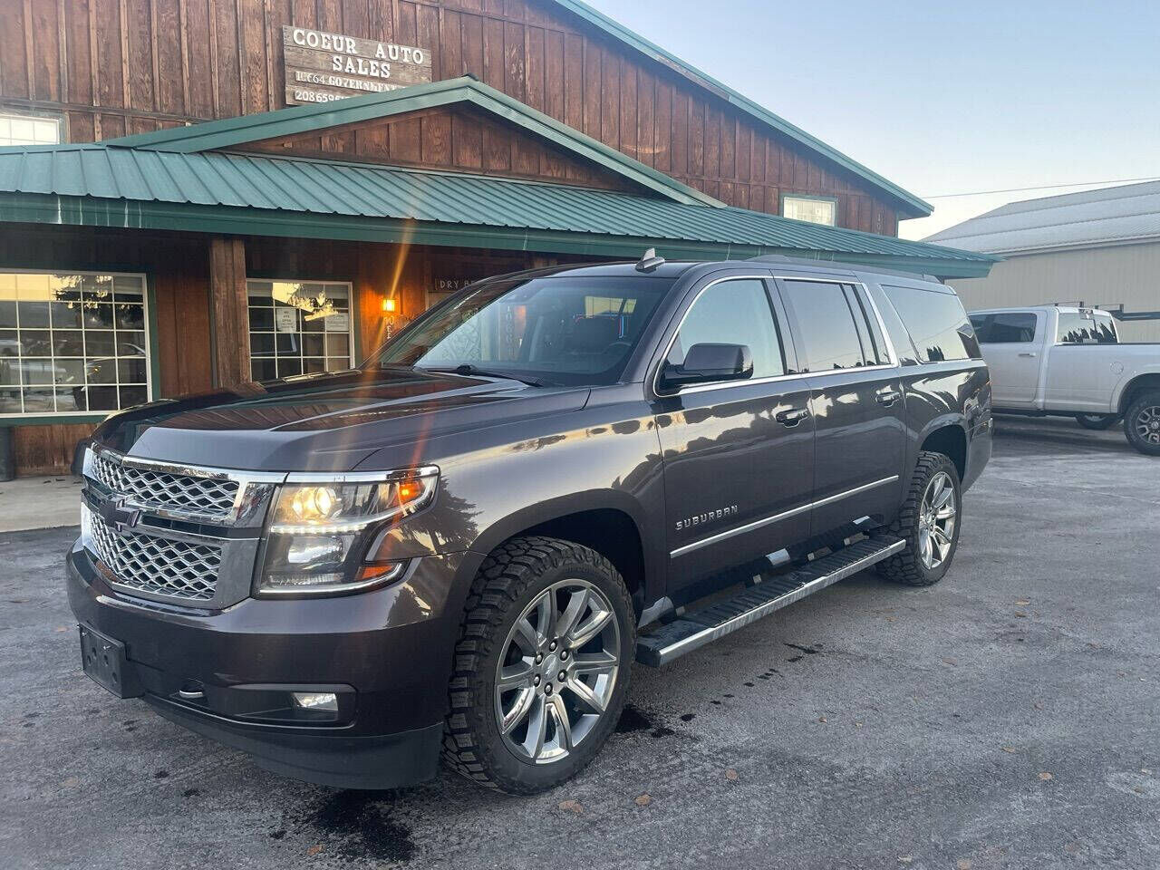 2018 CHEVROLET Suburban