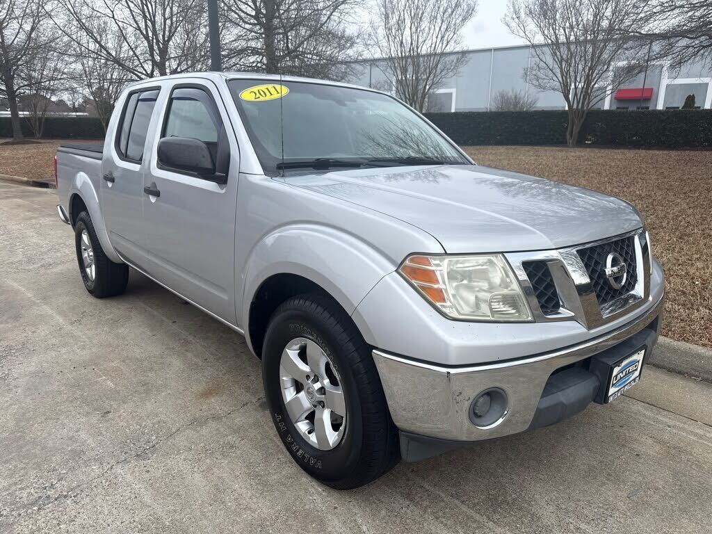2011 NISSAN Frontier