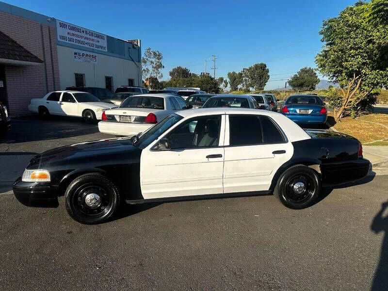 2011 FORD Crown Victoria