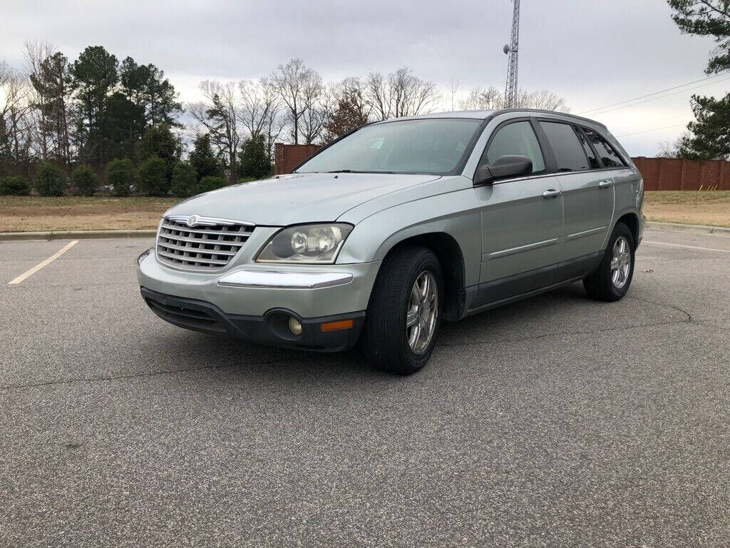 2004 CHRYSLER Pacifica