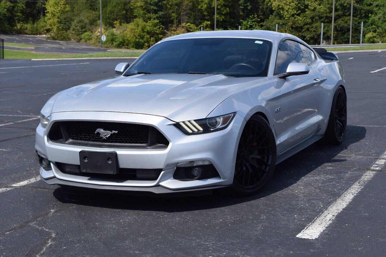 2016 FORD Mustang