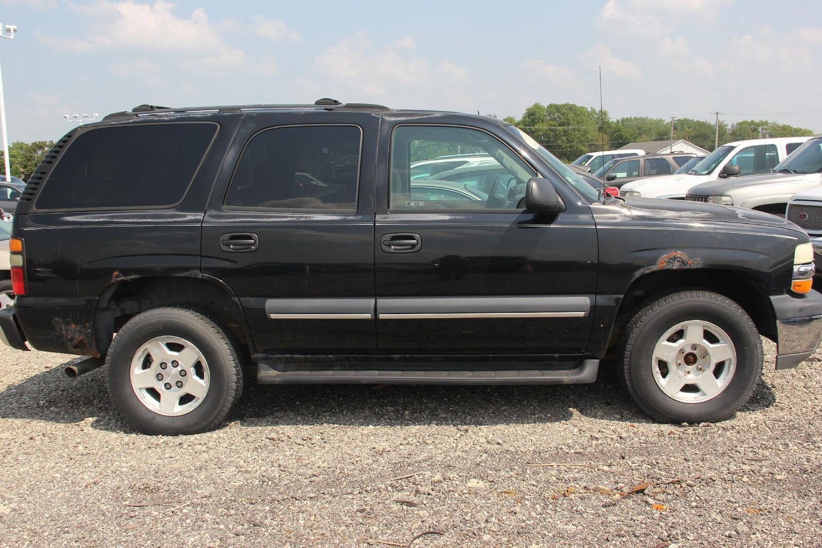 2004 CHEVROLET Tahoe