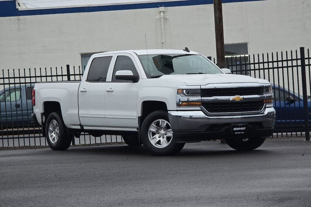 2018 CHEVROLET Silverado