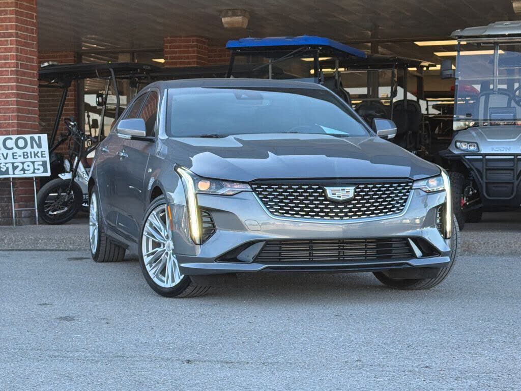 2021 CADILLAC CT4