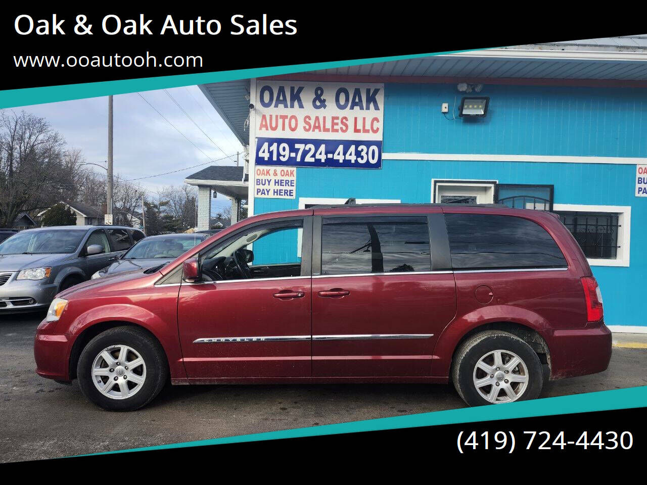 2013 CHRYSLER Town and Country