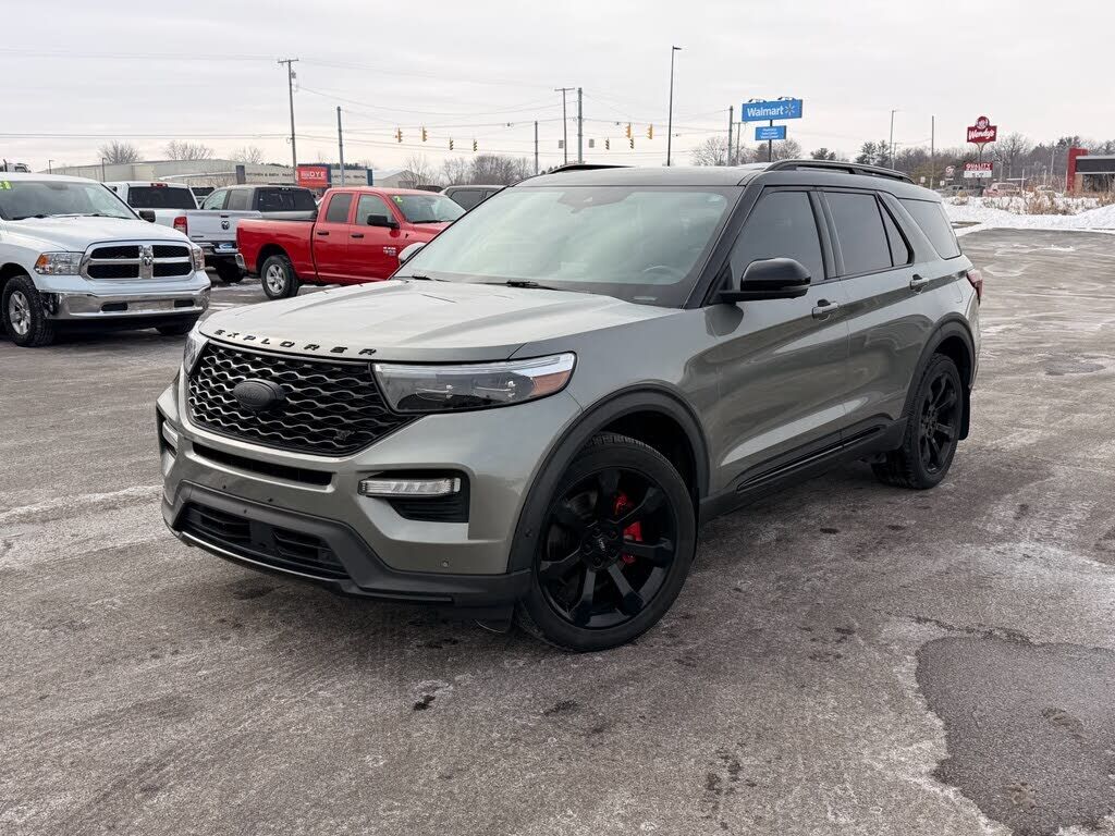 2020 FORD Explorer