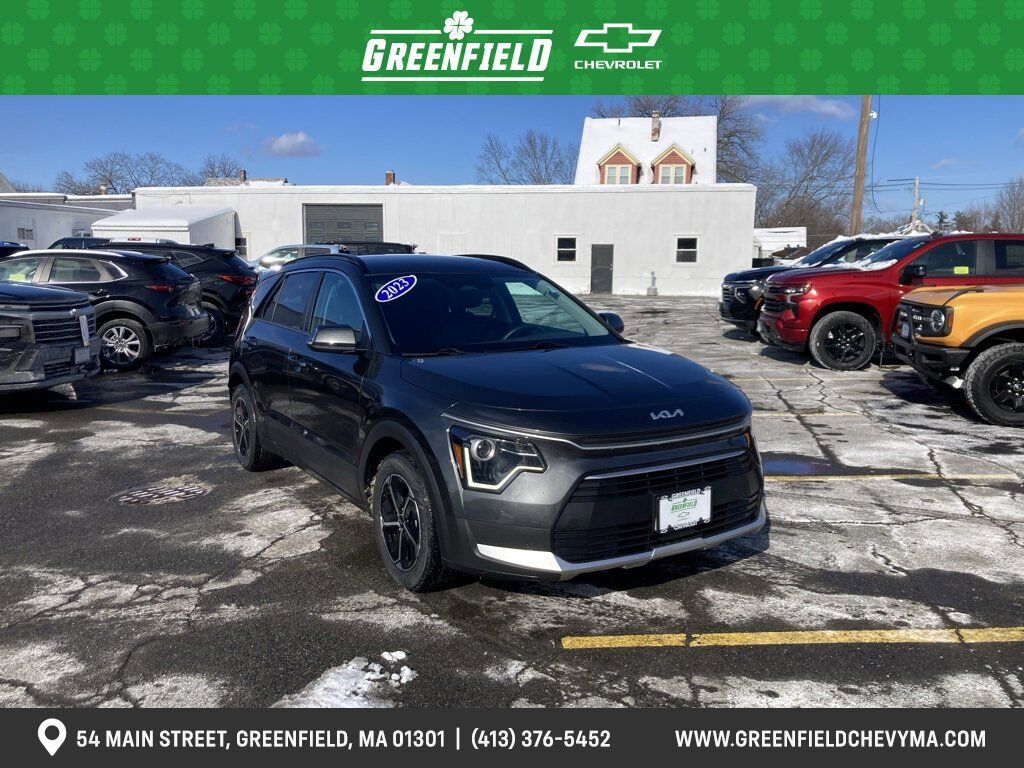 2023 KIA Niro