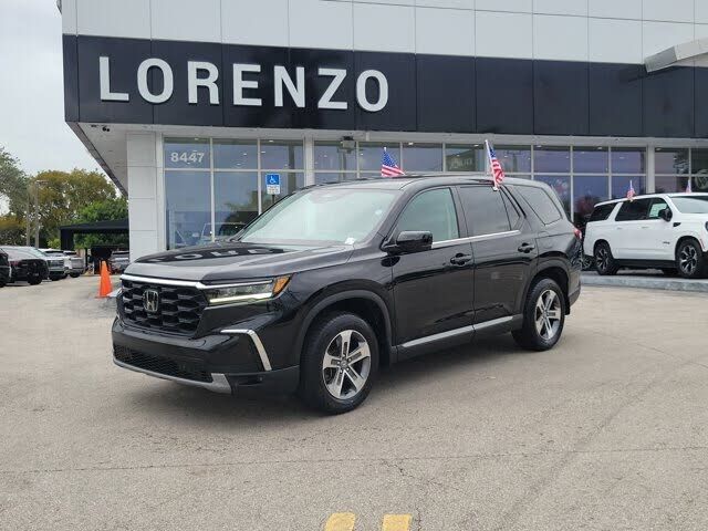 2023 HONDA Pilot