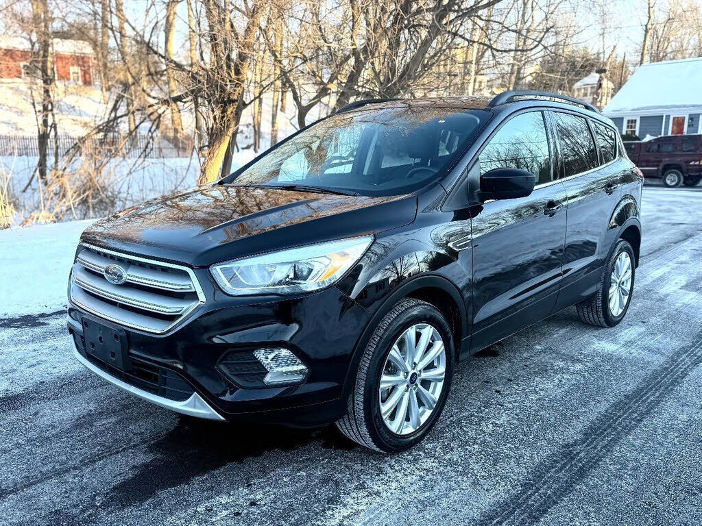 2019 FORD Escape
