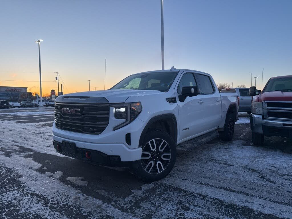 2023 GMC Sierra