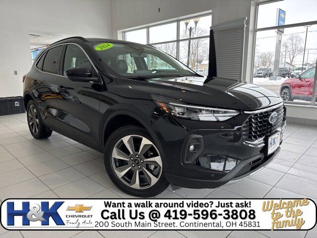 2024 FORD Escape