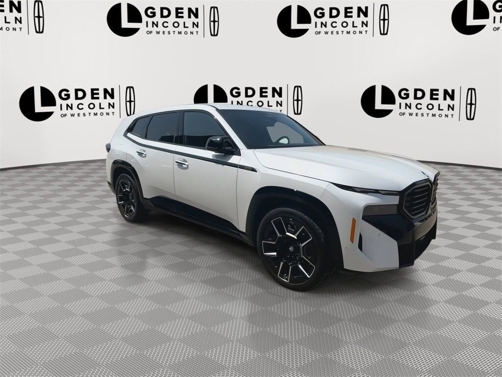 2025 BMW XM