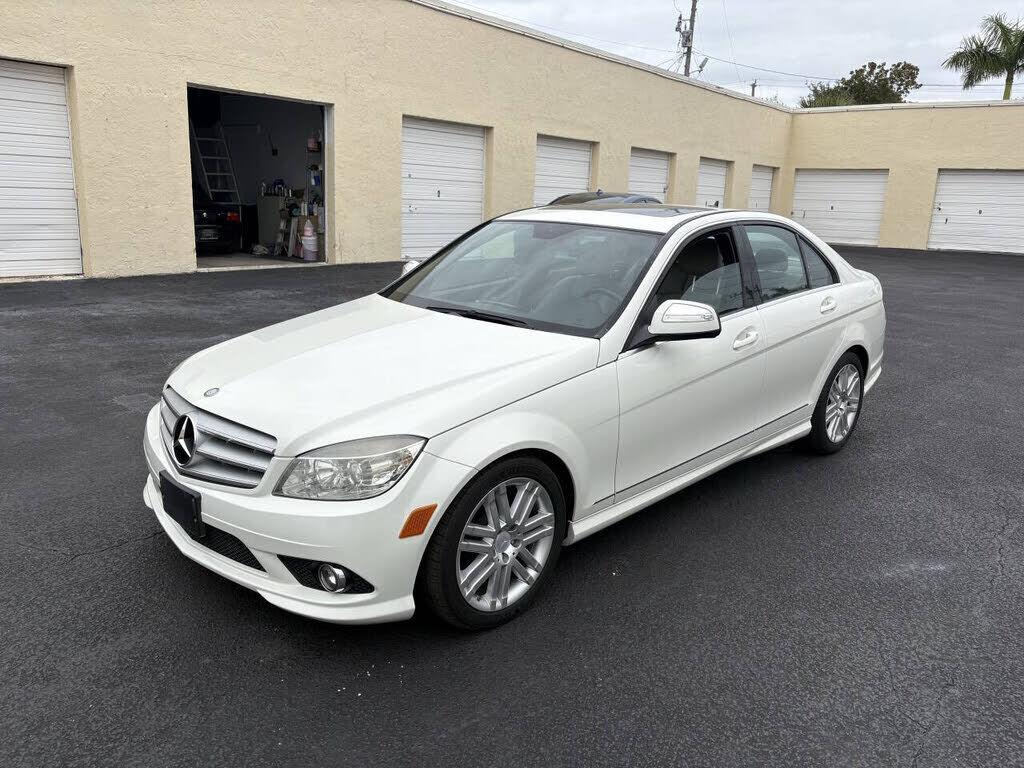 2009 MERCEDES-BENZ C-Class