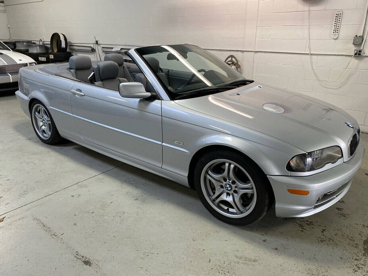 2002 BMW 3 Series