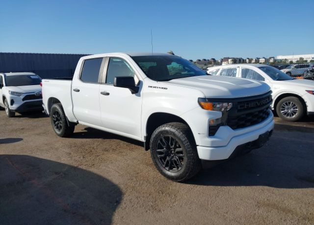2024 CHEVROLET Silverado