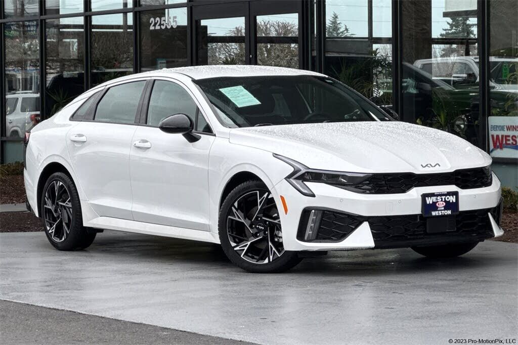 2025 KIA K5