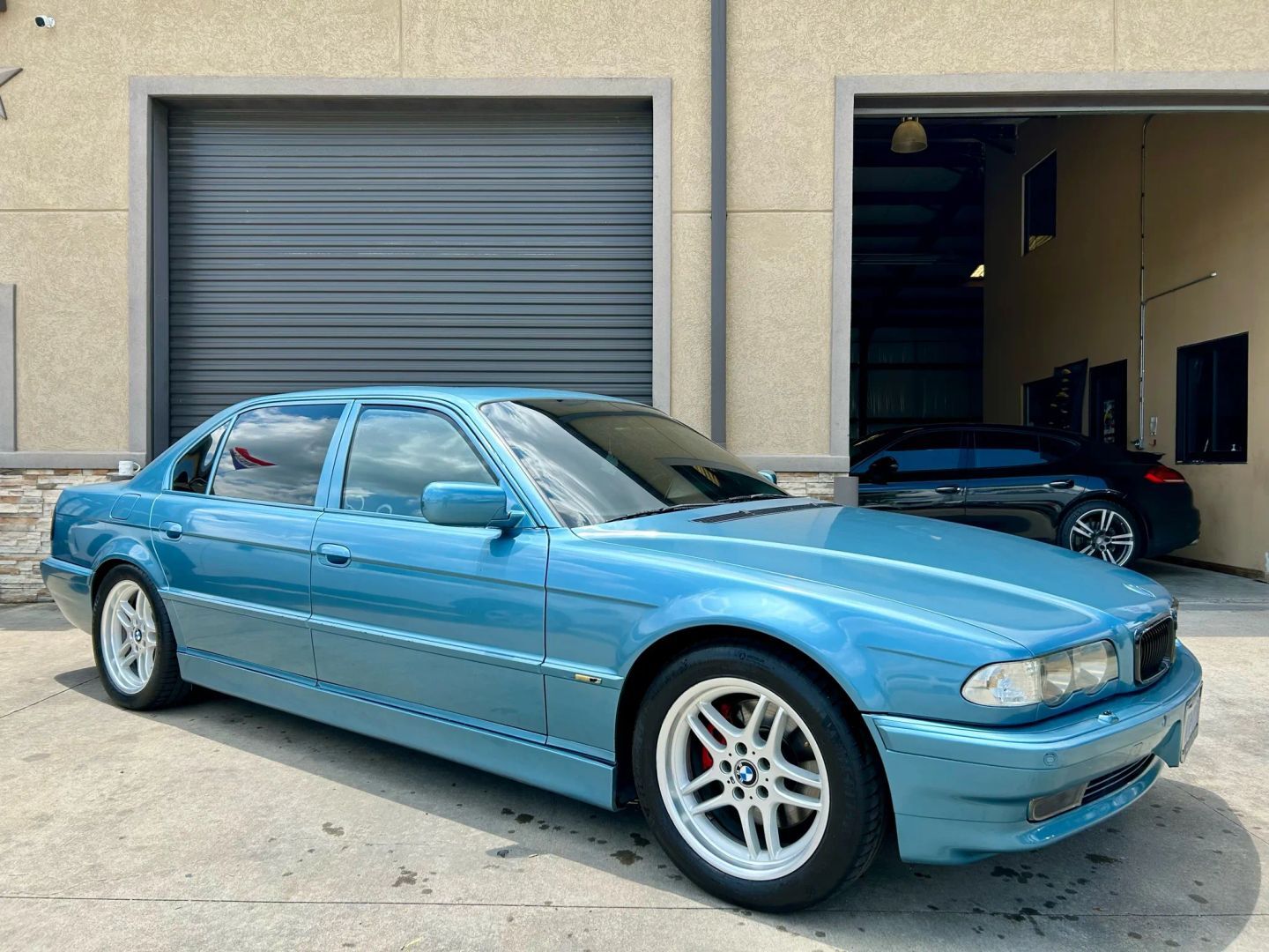 BMW 750i