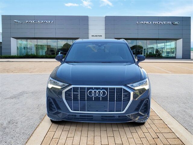 2021 Audi Q3