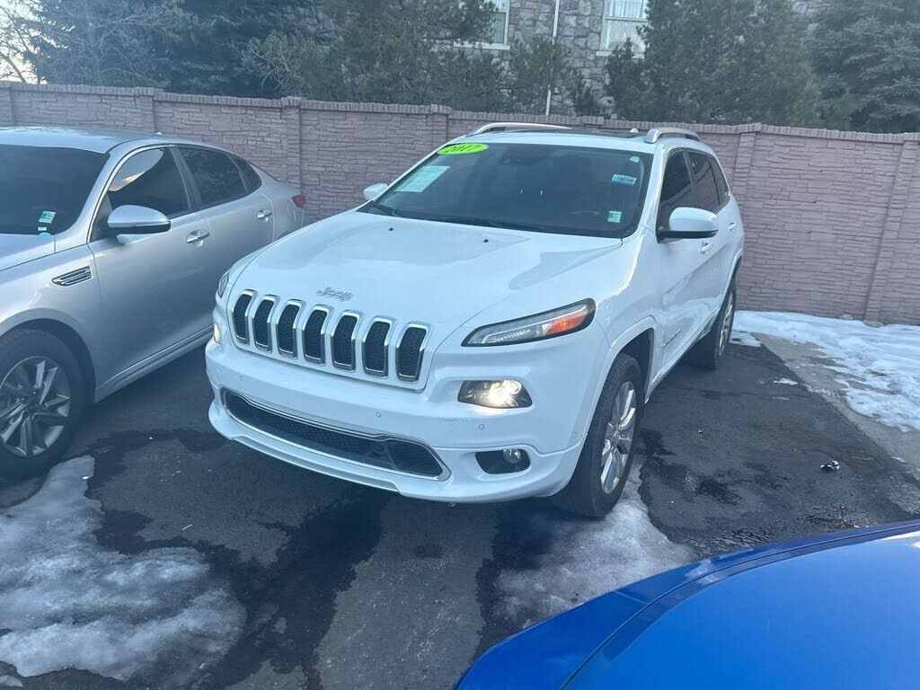 2017 JEEP Cherokee