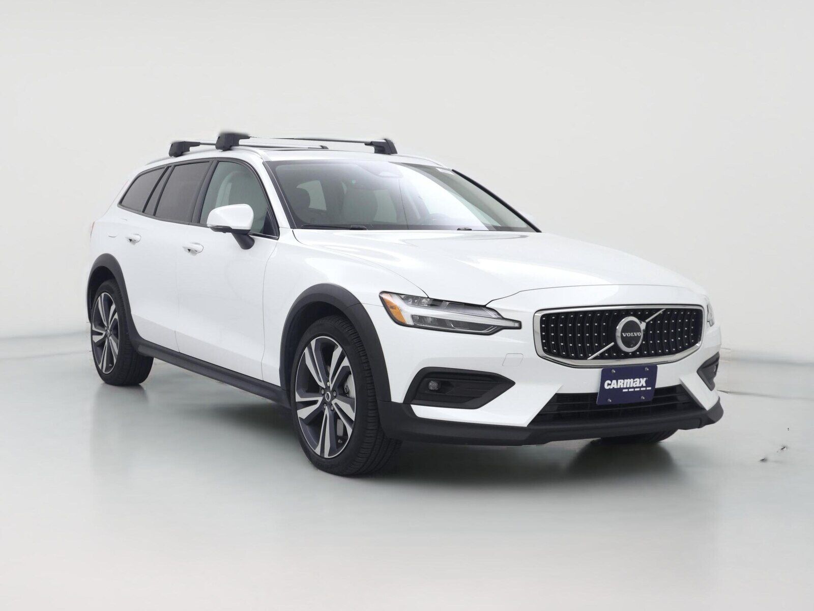 2024 VOLVO V60CC