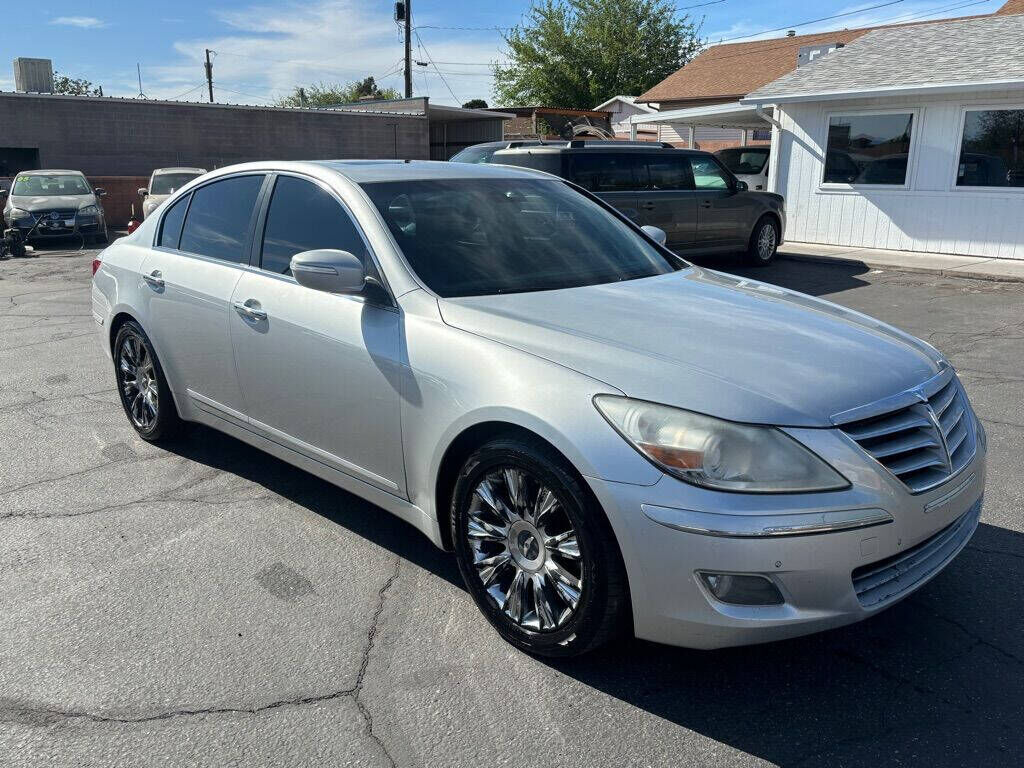 2009 HYUNDAI Genesis