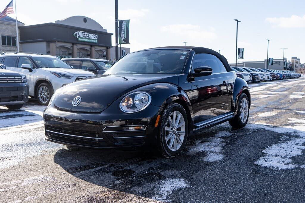 2018 VOLKSWAGEN Beetle