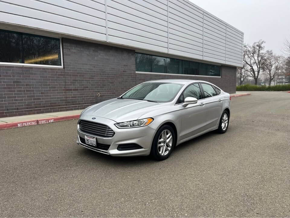 2016 FORD Fusion
